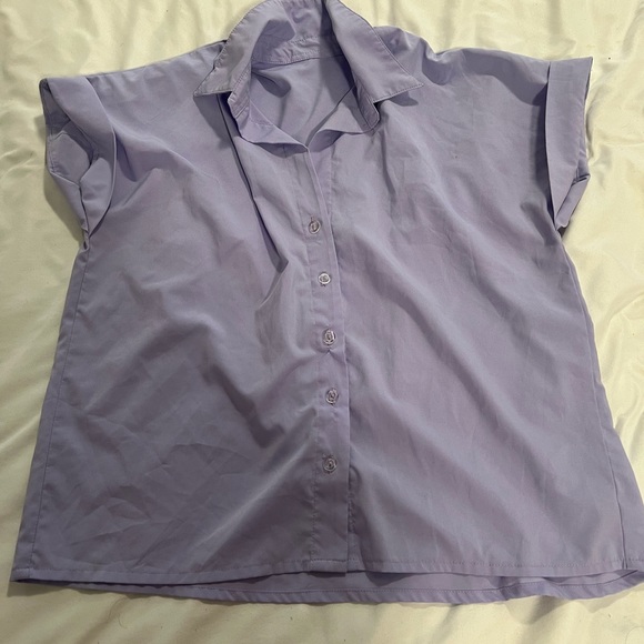 Beautiful lavender button down - Picture 2 of 2